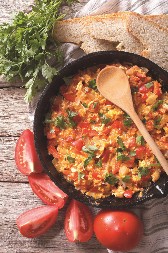 SELJAČKI BEĆARAC OSVAJA NA PRVI ZALOGAJ Savršen za ručak ili večeru, a gotov očas posla