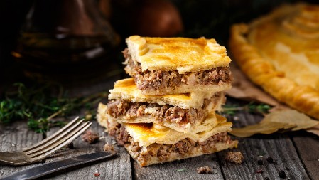 LENJA PITA SA MESOM Rapsodija ukusa u svakom zalogaju, i dupla mera je malo