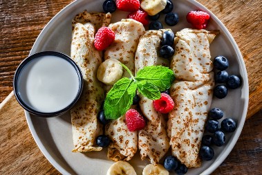 NALEŠINKI SE SMAŽU U TRENU Tradicionalne poljske palačinke za prave sladokusce