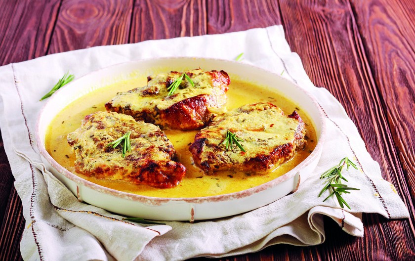 SVINJSKI KARE SA SENFOM I LUKOM Eksplozija ukusa u svakom zalogaju