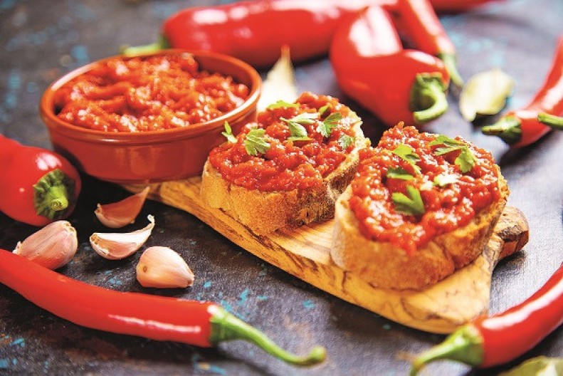 RECEPT ZA NAJBOLJI LESKOVAČKI AJVAR Na pola kuvanja obavezno dodajte ovaj sastojak