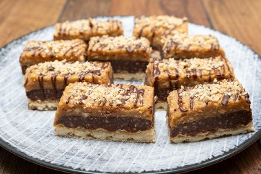NAJLEPŠI STARINSKI KOLAČ SA ČOKOLADOM I ORASIMA Prkhka kora i spoj ukusa koji se ne zaboravlja