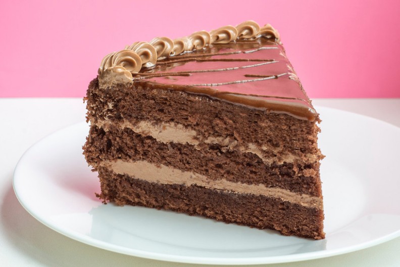 LUDA TORTA Nema paljenja rerne, a ukusa kao da ste se trudili satima, još i posna