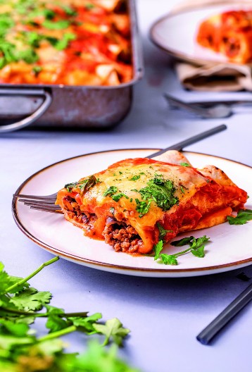 MEKSIČKE ENČILADE SA MESOM Gastronomski užitak u svakom zalogaju