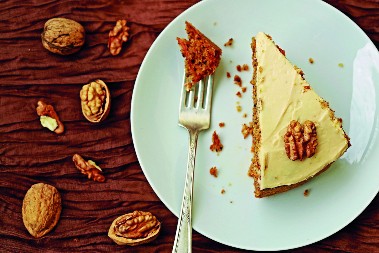 BAKINA TORTA SA JABUKAMA SAVRŠENA ZA JESEN Ukusa koji govori više od 1000 jezika