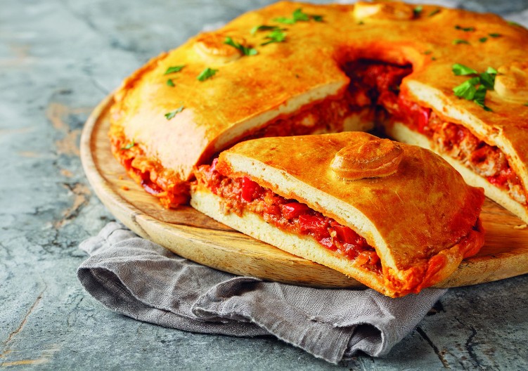 PUNJENA POGAČA SA AJVAROM Zbog mirisa i komšije dolaze nepozvane