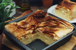 PITA SA SIROM BOLJA OD BUREKA Ješćete je za doručak, ručak i večeru