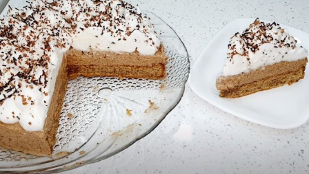 ZASLADITE SE SA STILOM Plazma torta sa belom čokoladom, ukus vrhunskog zadovoljstva