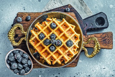 BAKIN KOLAČ SA JOGURTOM MIRIŠE NA DETINJSTVO Zbog njega se krši svaka dijeta