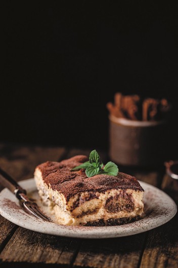 POSNI TIRAMISU ZA PRAVE KAFOLJUPCE Kolač zbog kog i komšije dolaze nepozvane