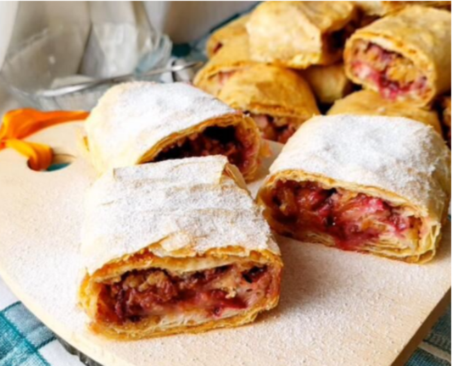 PITA SA SUVIM ŠLJIVAMA I ORASIMA BUDI NOSTALGIJU Ispadne ista kao ona bakina