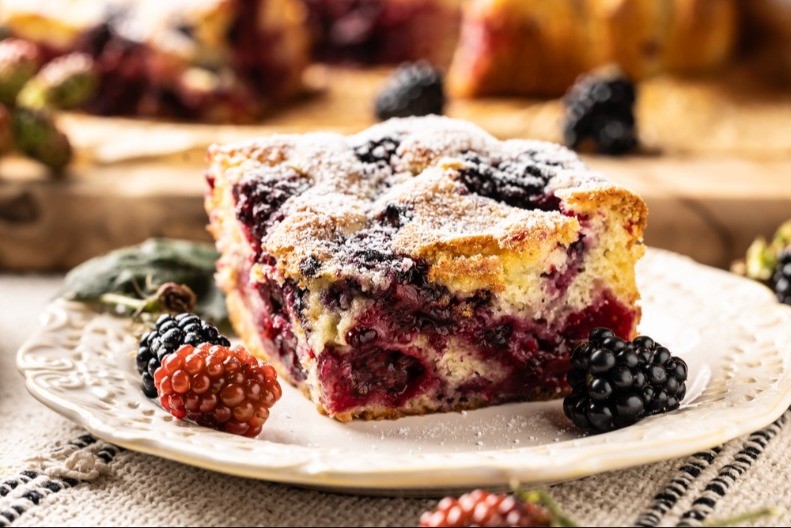 KOLAČ OD KUPINA BOLJI OD SVAKE TORTE Zbog mirisa i komšije dolaze nepozvane