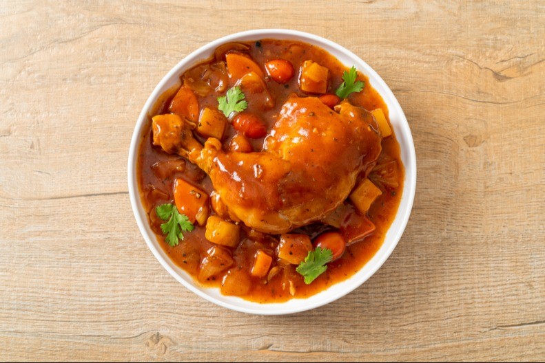 PILEĆI PAPRIKAŠ ZA RUČAK KOJI SE PAMTI Nikad sočniji, a bićete siti satima