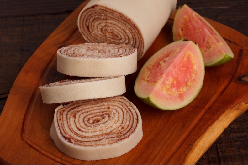 BOLO DE ROLO SE TOPI U USTIMA Baš ovako ga prave domaćice u Brazilu