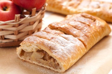 PITA OD JABUKA BOLJA OD SVAKOG KOLAČA I mirisom i ukusom mami na parče više