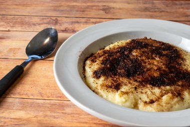 GRIZ PO RECEPTU ZA POČETNIKE Desert na kome su odrasle generacije