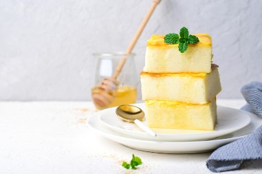 SUDŽUK SU NEKADA PRAVILE SVE DOMAĆICE Jeftin, brz i izdašan kolač