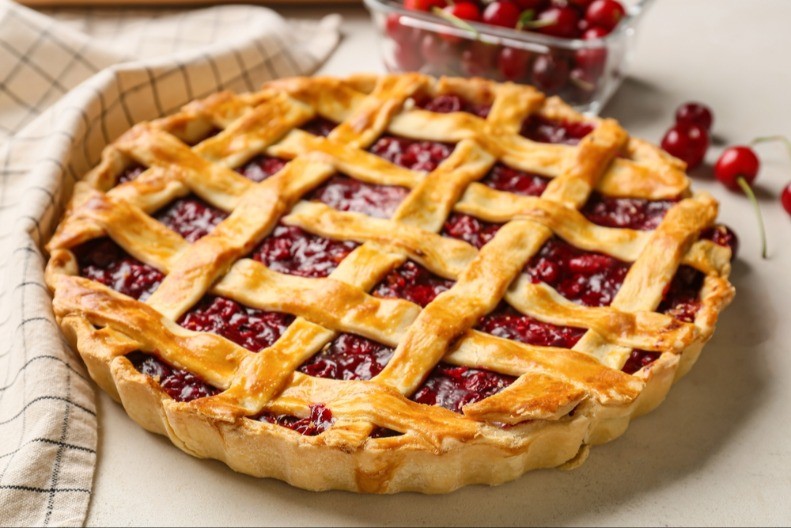 AMERIČKA PITA SA VIŠNJAMA Zbog nje i komšije same dolaze