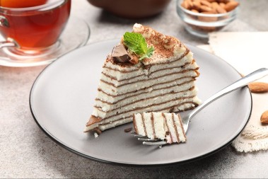 TORTA OD PALAČINKI ZA DEČIJE ROĐENDANE Razgrabi se u trenu