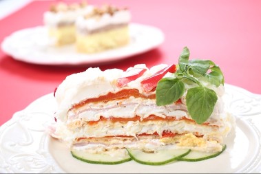 SLANA TORTA OD PEČENIH PAPRIKA ZA SVETOG JOVANA Vole je svi od 7 do 107 