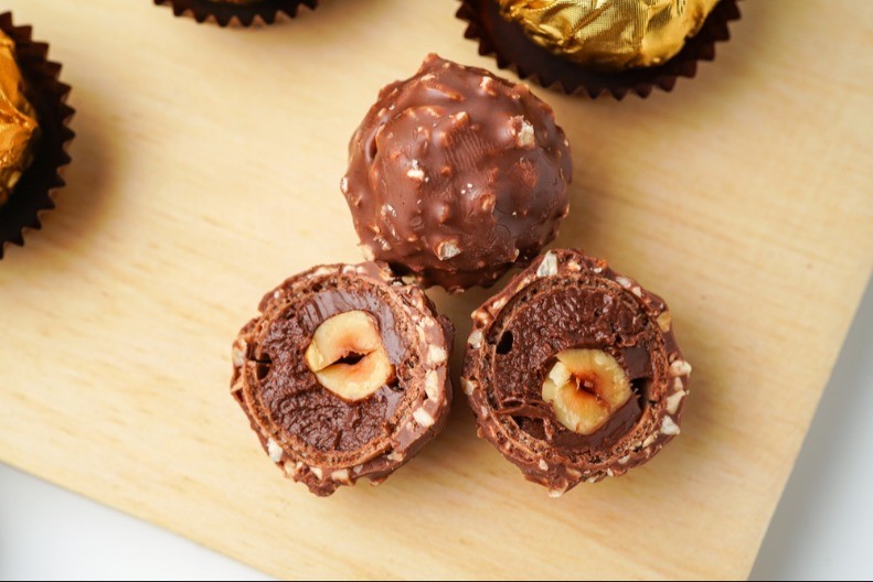 SNIKERS KUGLICE SE TOPE U USTIMA Gotove za 15 minuta, a vole je od 7 do 107