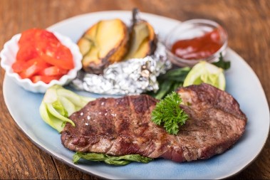 KRMENADLE IZ RERNE RAJ ZA NEPCA Angažovanje je minimalno, a rezultat maksimalan