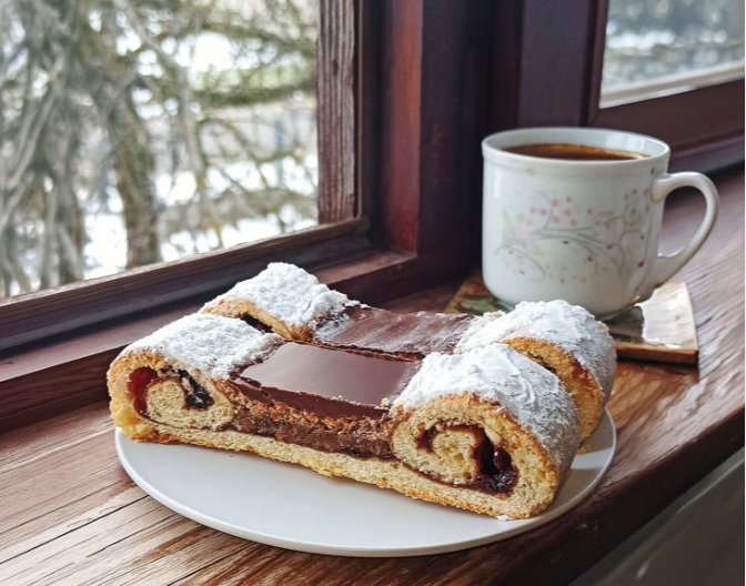 DEDIN BRK BUDI NOSTALGIJU Željkin starinski kolač za sve svečane prilike