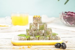 POSNE PIHTIJE UKUSOM NI MALO NE ZAOSTAJU ZA ORIGINALOM I izgledaju svečano