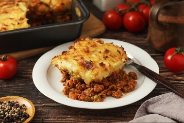 PITA SA PASULJEM PO RECEPTU STAROG KUVARA Topla i domaća, pleh plače prazan