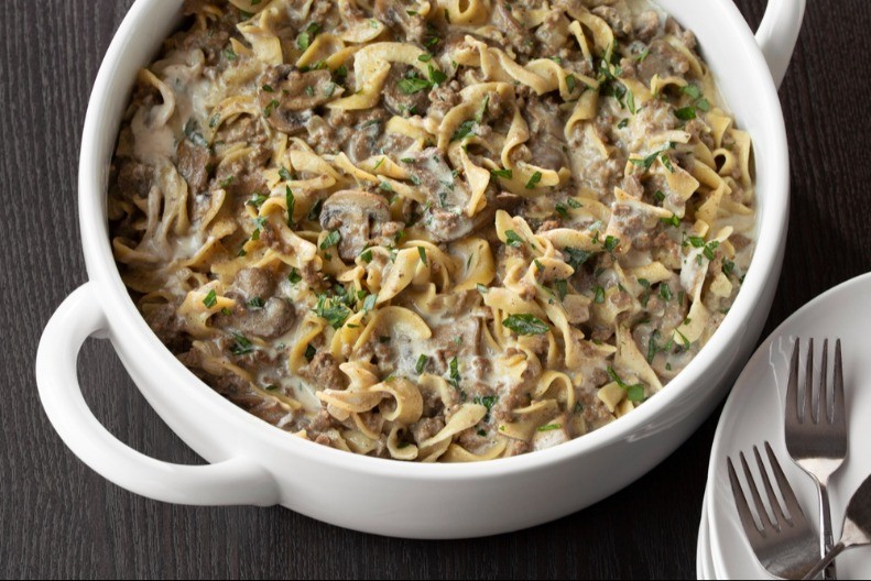 GULAŠ OD PILEĆIH BUBACA PO STAROM KAFANSKOM RECEPTU Ručak uz koji duša ostaje na tanjiru