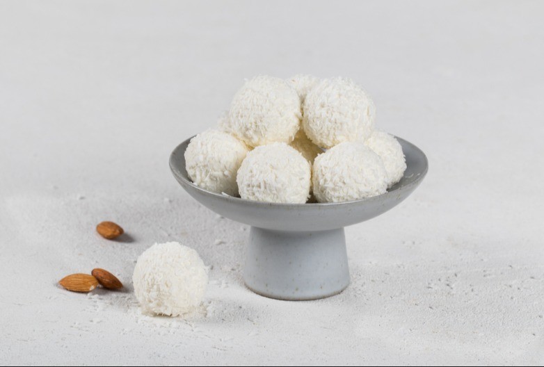 KOKOS BOMBICE MOŽE I DETE DA NAPRAVI A vole ih svi od 7 do 107 godina