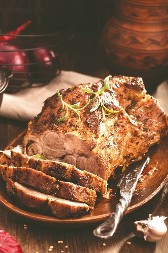 SVINJSKI VRAT SA SENFOM NIKO NE ODBIJA Polizaćete i tanjir koliko je slasan