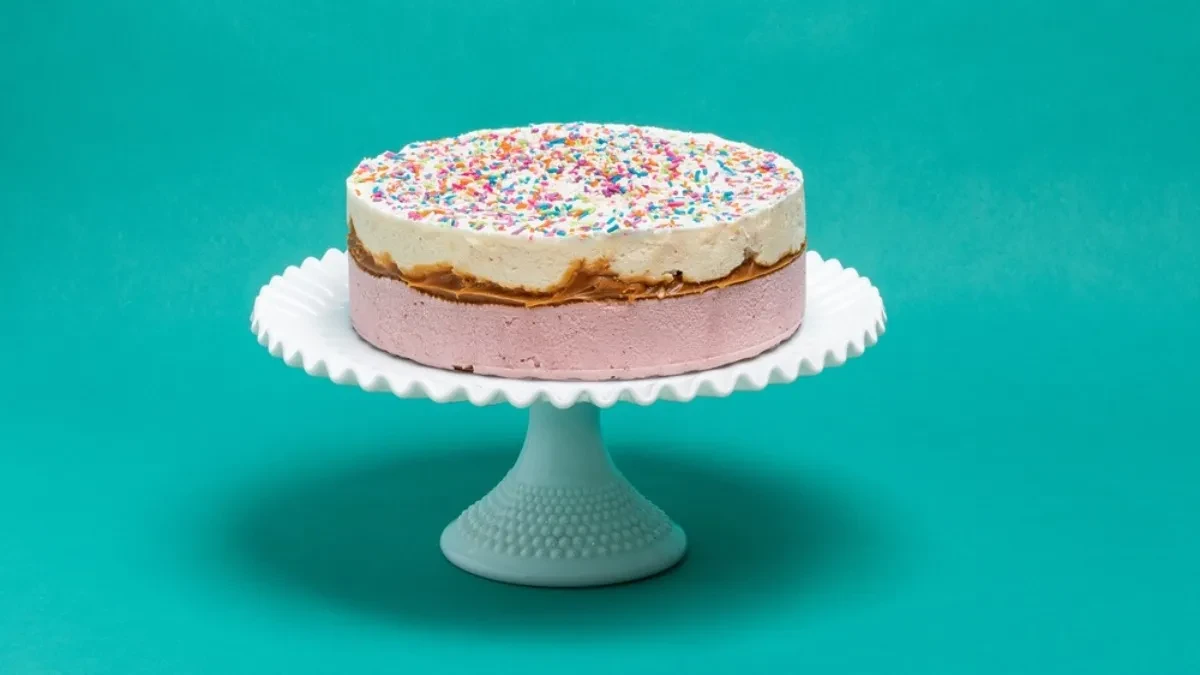 Karamel kocke sa malinama ovako pravi svaka početnica u kuhinji: Osvežavajuće