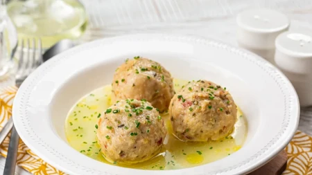 Ćufte u mlečnom sosu mekane i sočne: Ovo je trik da budu najbolje