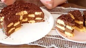 Šah torta po baba Desinom receptu: Iza savršenog preseka se krije ukus kome je teško odoleti
