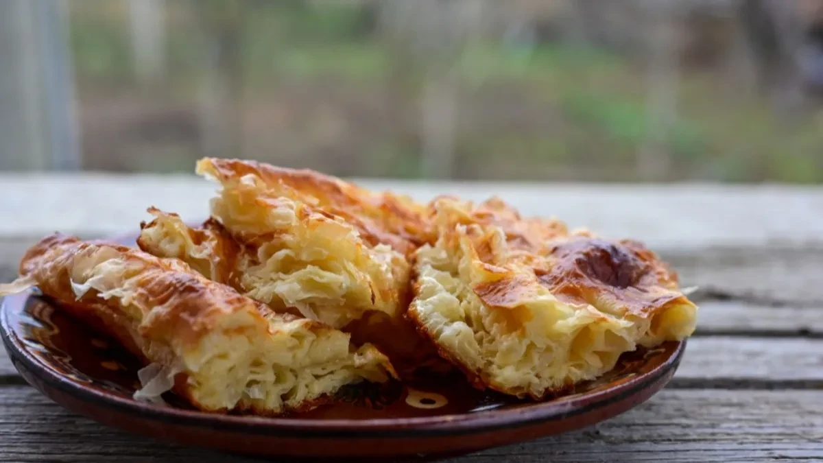 Gužvaru sa jogurtom i jajima ovako je pravila baba Milka:Miris detinjstva
