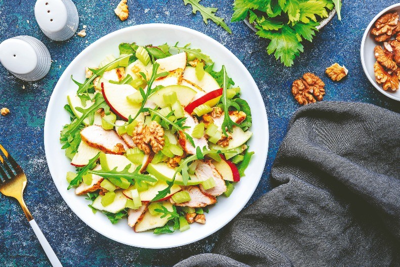 VALDORF SALATA UKUSA ZA ČISTU DESETKU Uživanje u svakom zalogaju