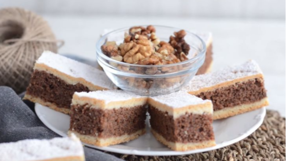 PITA SA ČOKOLADOM SE TOPI U USTIMA Nema ko će ostati na samo jednom parčetu