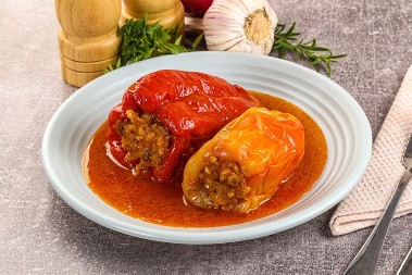 PUNJENE PAPRIKE SU RAJ ZA NEPCA Klasik koji nikad ne izlazi iz mode