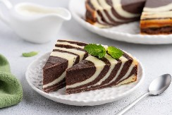 ZEBRA TORTA ZA LENJE DOMAĆICE Nikad kremastija, a štedi budžet i razvaljuje ukusom