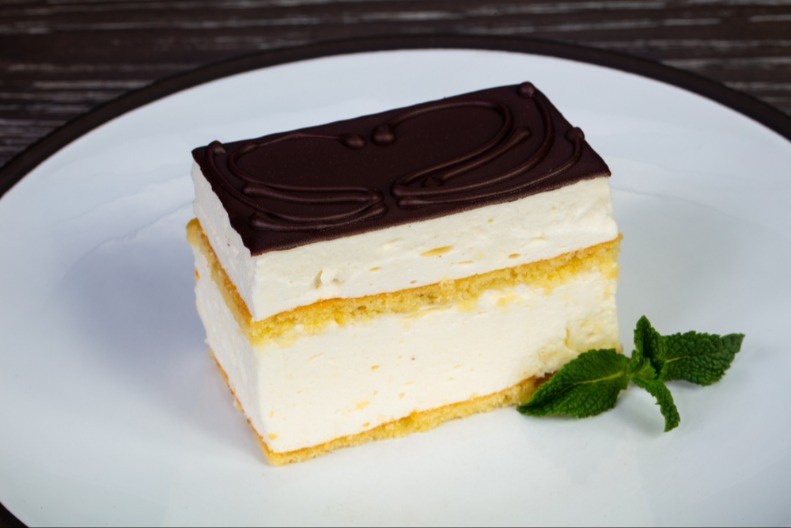 RAJ ZA LJUBITELJE SLATKIŠA Hrskave i kremaste ČOKOLADNE KREMPITE