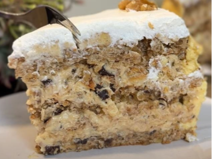 GRČKA TORTA ZA ROĐENDANE I BITNE DATUME Tiha raskoš na tanjiru