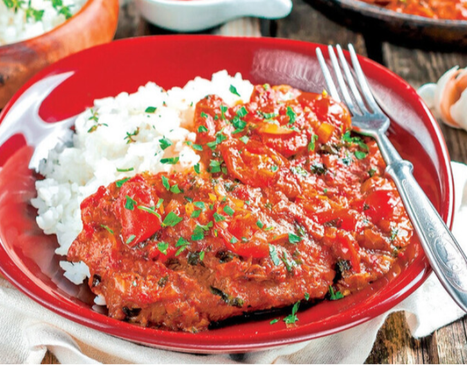 LOVAČKE ŠNICLE KAO IZ KAFANE Kvalitetno meso i dobro ukrčkano vino, pravi raj za nepca