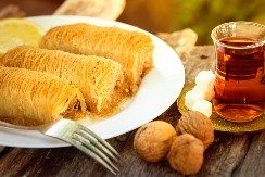 SOČNI KADAIF POMERA GRANICE DOBROG UKUSA Sočan i ukusan, a nije previše sladak