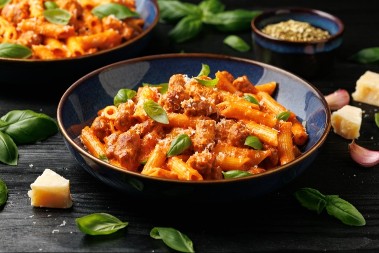 NEODOLJIVA PASTA SA KOBASICAMA Jeftina i brza, bićete siti satima