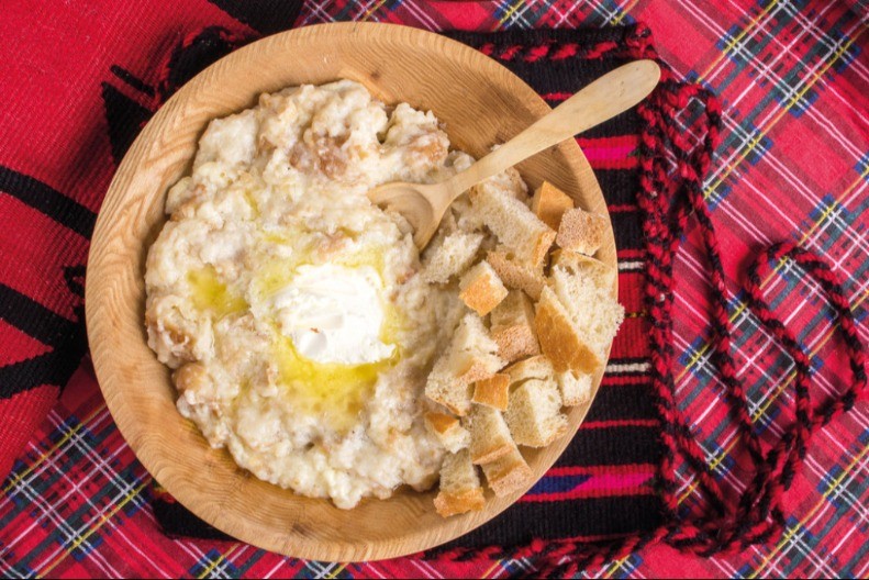 STARINSKA POPARA NA KOJOJ SU ODRASLE GENERACIJE Nemojte da bacate bajati hleb