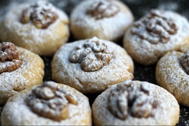 POSNE GURABIJE SA ORASIMA NIKO NE ODBIJA Raspametićete se ukusom