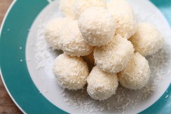 RAFAELO KUGLICE BEZ MLEKA U PRAHU Pravo otkriće bez kiselkastog šmeka