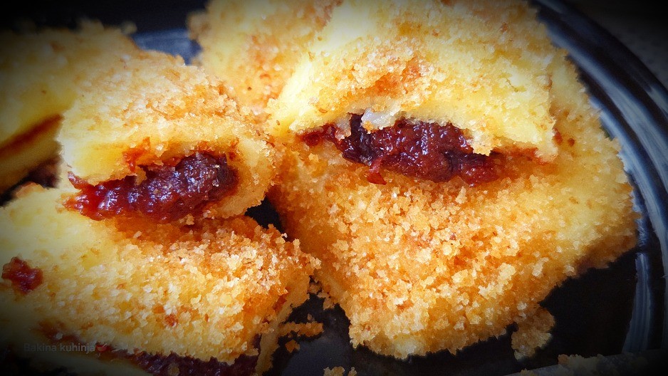 STARINSKI TAŠCI SA PEKMEZOM I ORASIMA Novi recept sa kanala Bakina kuhinja