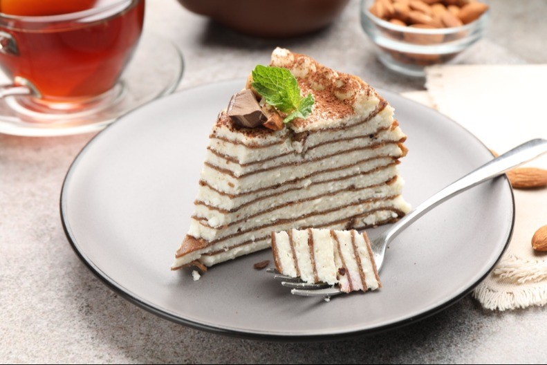 TORTA OD PALAČINKI ZA UŽIVANJE KOJE SE PAMTI Biće kremasta i neodoljiva